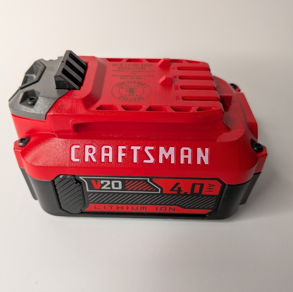 Craftsman V20 4.0Ah Lithium lon Battery.Capacity: Provides up to 3x the capaci